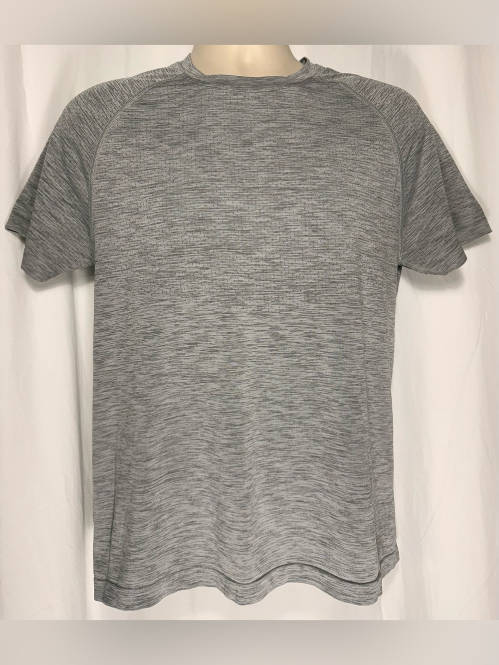 RHONE Reign Short Sleeve Athletic Tee